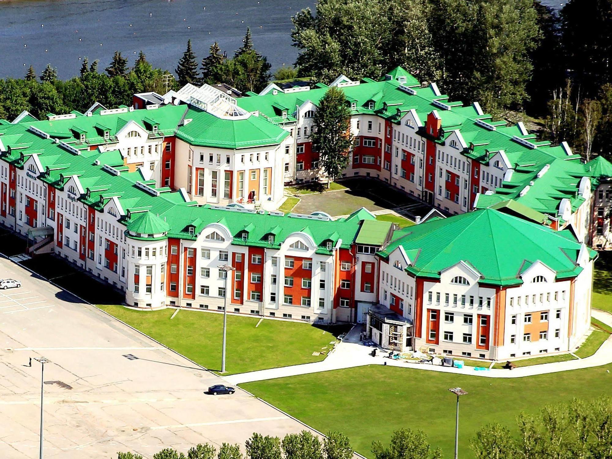 Hotel Park Krestovskiy St. Petersburg Dış mekan fotoğraf
